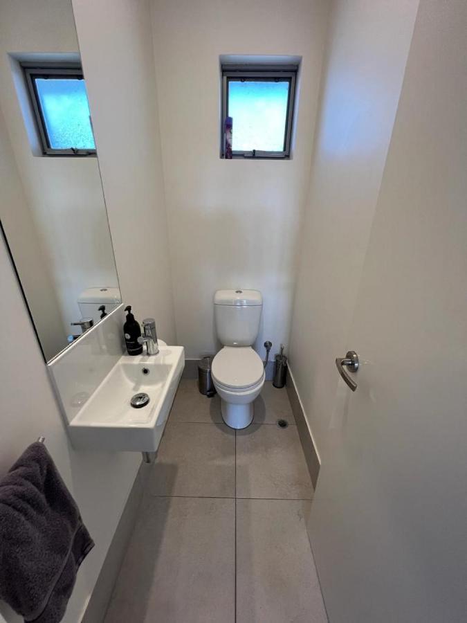 Tranquil Tree Views 2 Bedroom 2 Bathroom Apartment Perth Luaran gambar